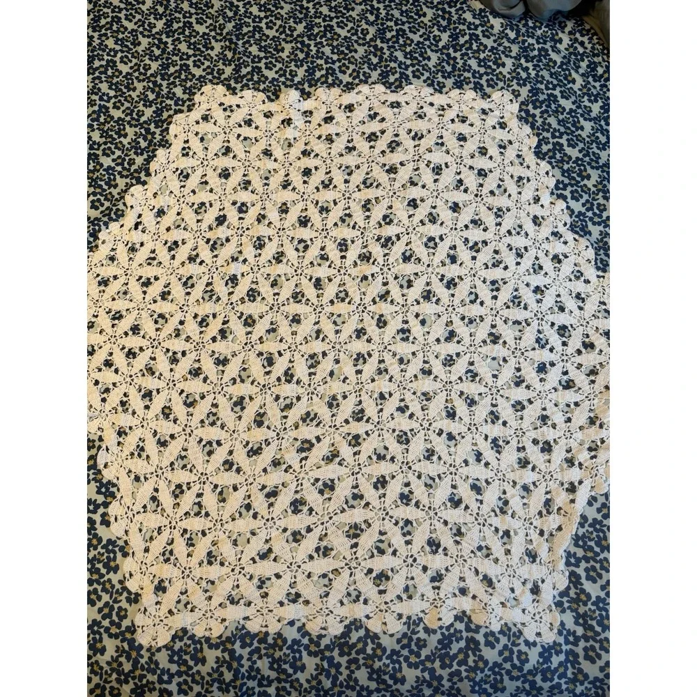 Vintage Hand Crocheted Doily Lot of 7 White‎ & Purple Lace Table Runners Mats